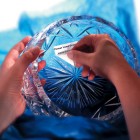 Easy peel-off labels